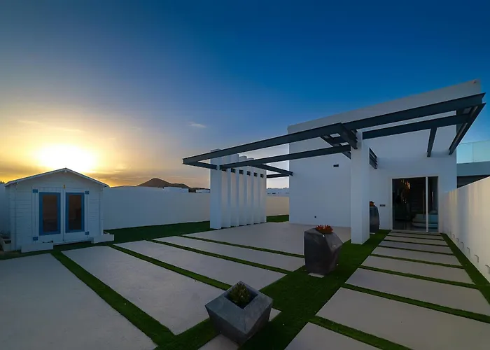 Monarca Villa Costa Teguise